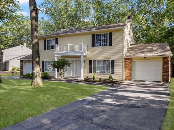 30 Eagle Run #B, Warwick, RI 02818