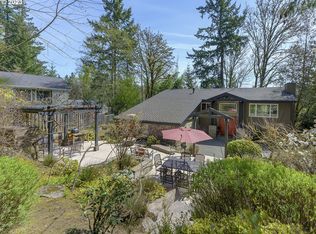 60 Touchstone, Lake Oswego, OR