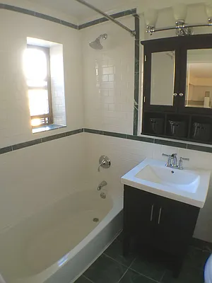 Rented by Newcastle Realty Services | media 20