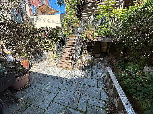 Rented by JB Mac Real Estate Inc. | media 28