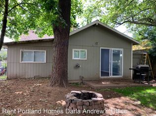 2621 SE 112th Ave UNIT B, Portland, OR 97266