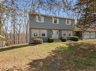 44 Reality Rd, Oxford, CT 06478