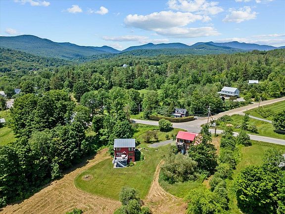 2nd image of 1487 River Road