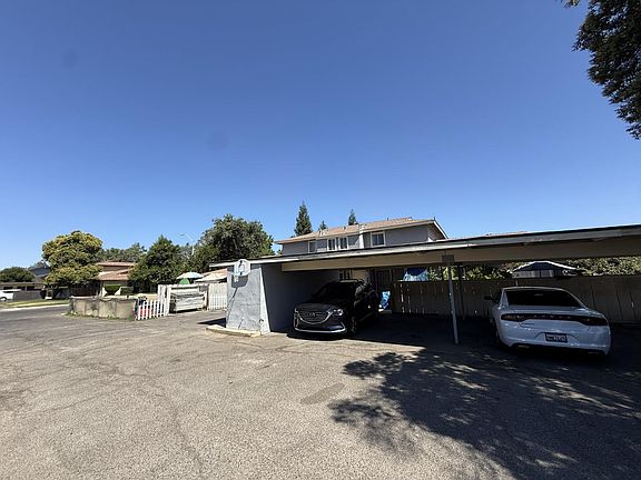 2nd image of 3312 Santa Rosa Ct