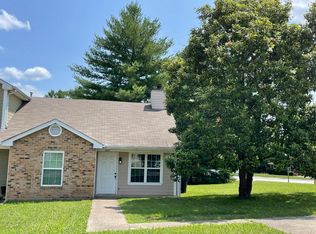 1018 Silver Ct, Murfreesboro, TN 37130