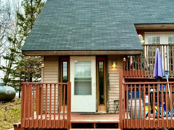 28556 S Pine View Beach Rd, Brook Park, MN 55007