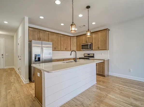 54 Red Horse Way, Greer, SC 29651