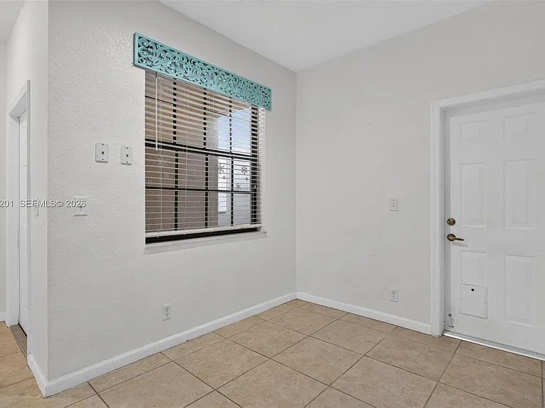 3969 Orange Tree Ln #3969 — Photo 10
