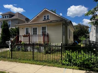 226 N Ohio St, Aurora, IL 60505