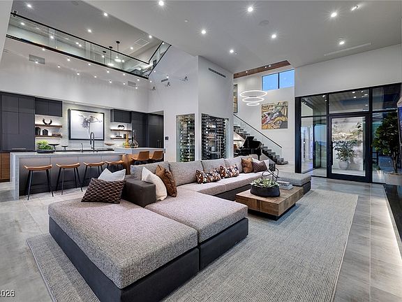 4th image of 525 Overlook Rim Dr