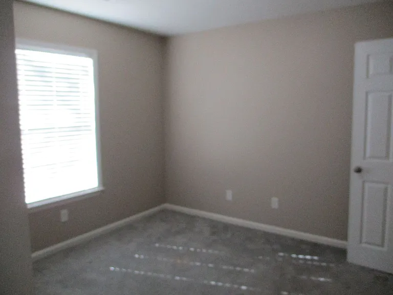 1219 Long Point Dr — Photo 9