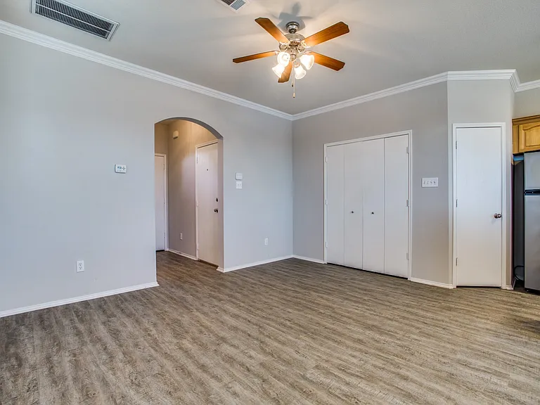 8424 Jay St — Photo 11