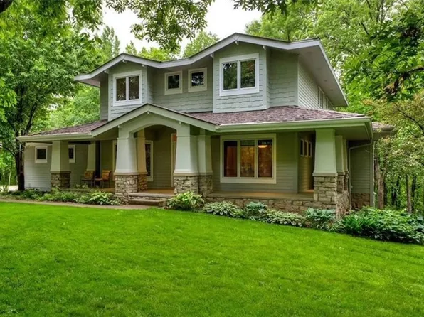 35395 Cabernet Cir, Waukee, IA 50263