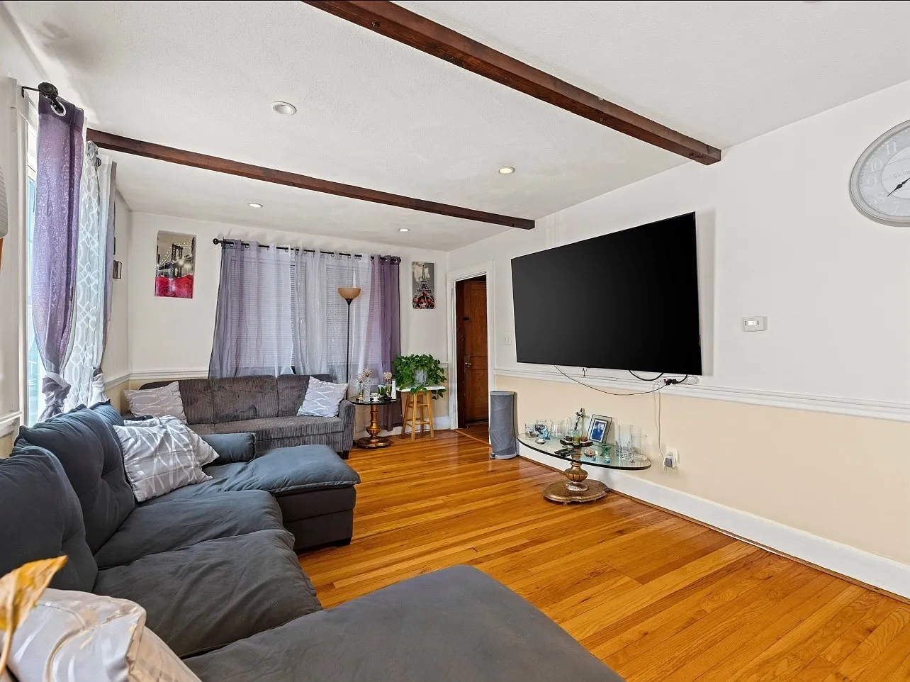 4 bed, 2218 sqft, $3,800 — Photo 1