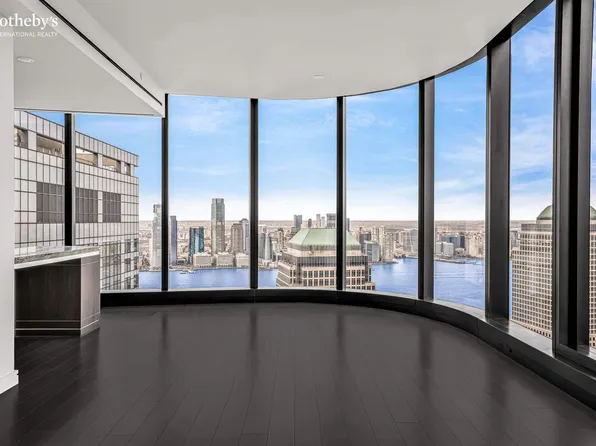 125 Greenwich Street image 6 of 23