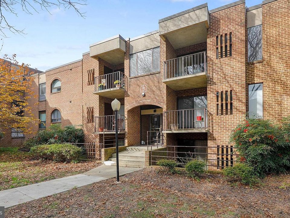 1st image of 7 Silverwood Cir APT 2
