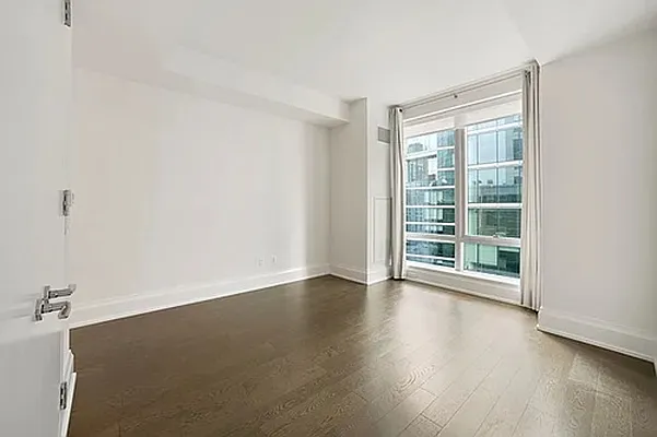 Rented by A & I Broadway | media 12