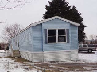 3226 90th Curv NE, Blaine, MN 55449