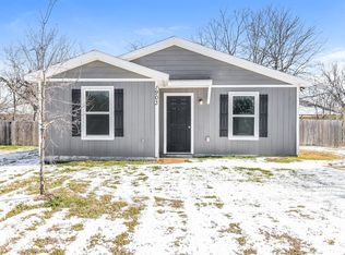 1903 Wright St, Greenville, TX 75401