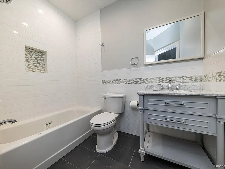 57 Earle Ave #1 — Photo 8
