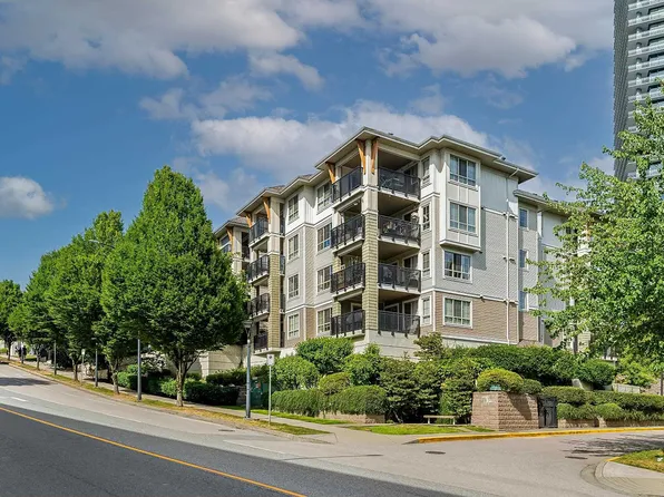 2088 Beta Ave #403, Burnaby, BC V5C 0C8