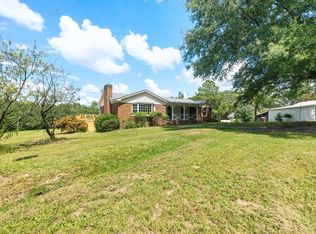 1345 Clayton Rd, Fuquay Varina, NC 27526