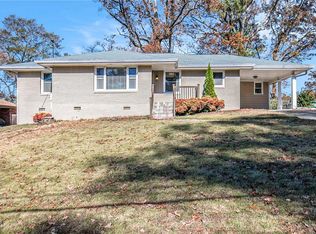 1916 Valencia Rd, Decatur, GA 30032