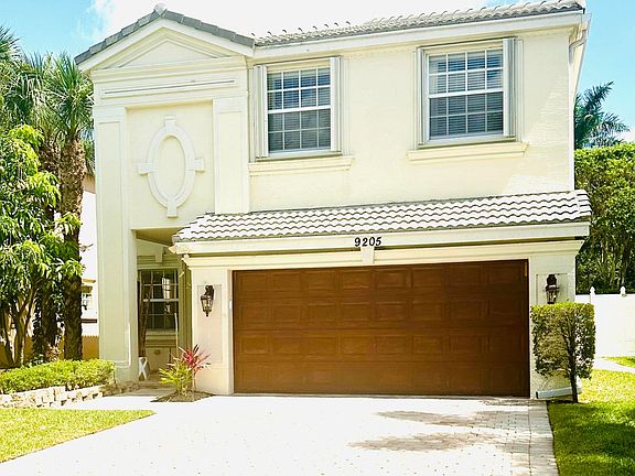 2nd image of 9205 Dupont Pl