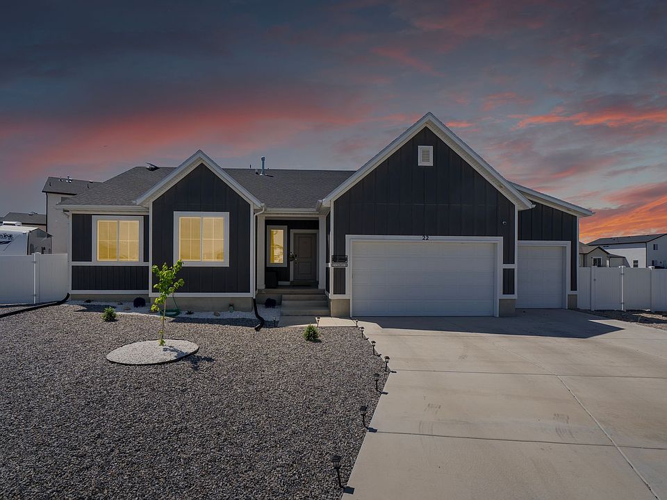 1st image of 22 N Chadwick Cir