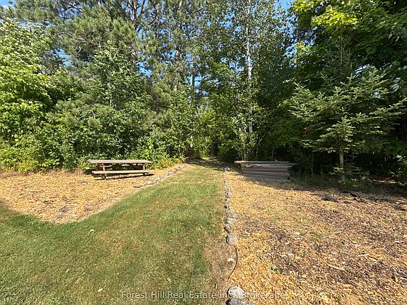 5th image of 832 East Rd
