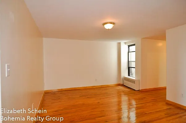 Rented by Bohemia Realty Group | media 11