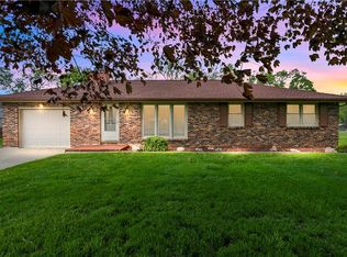 720 W 25th Ter, Higginsville, MO 64037