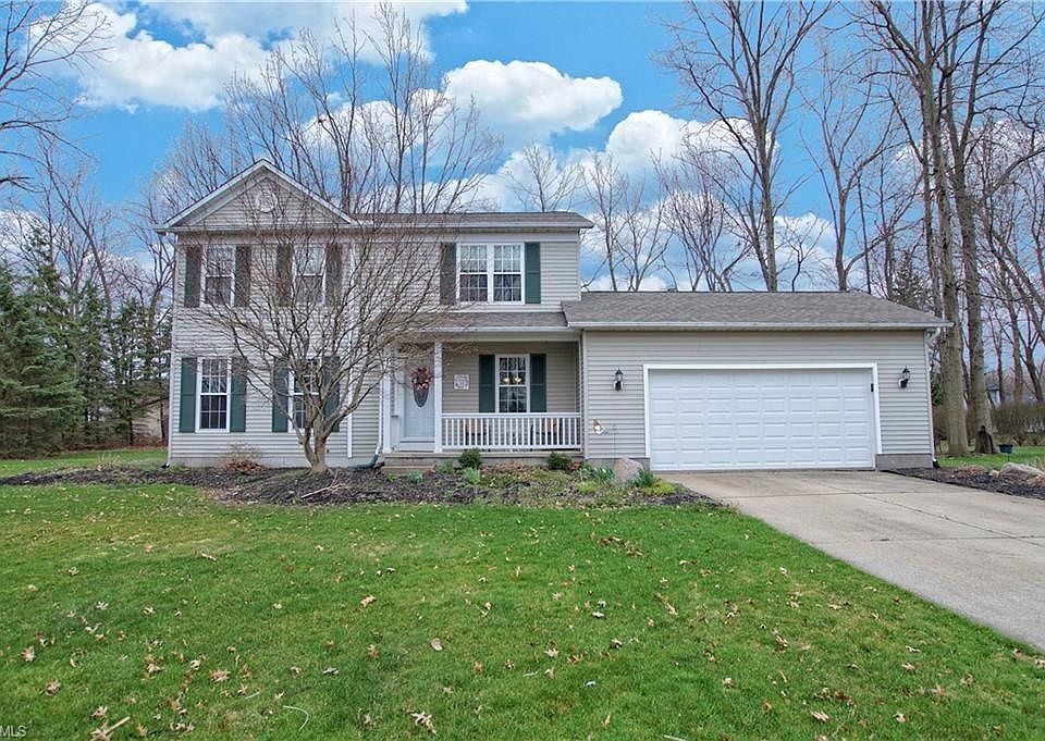 1st image of 1500 Amberwood Ln