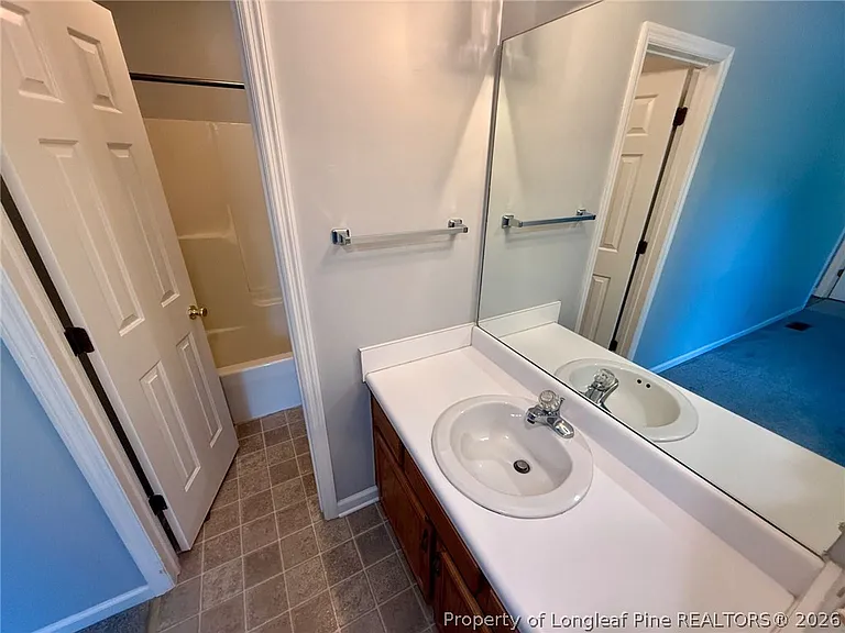 7136 Kearny Ave — Photo 15