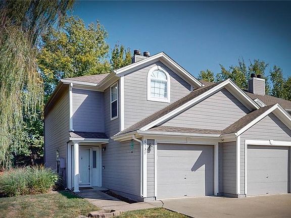 2nd image of 6137 NE Moonstone Ct