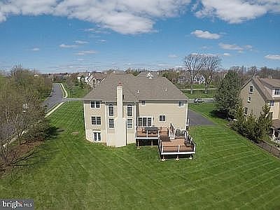 2nd image of 150 Belle Cir
