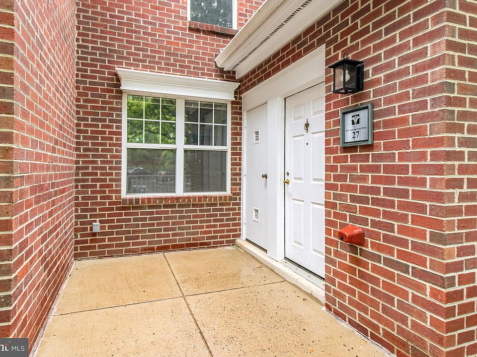 1641 International Dr TOWNHOUSE, Mclean, VA 22102 Zillow