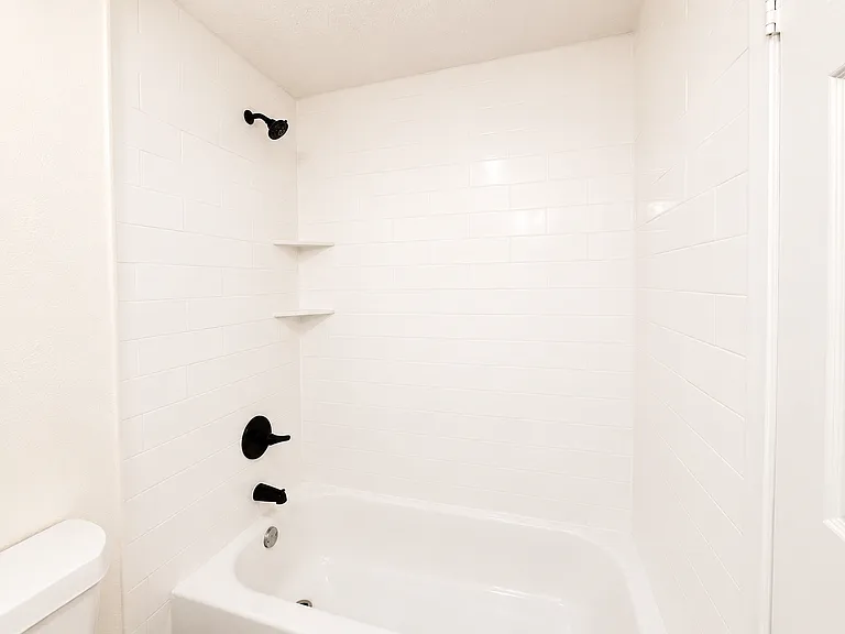 4107 Lark Ln — Photo 23