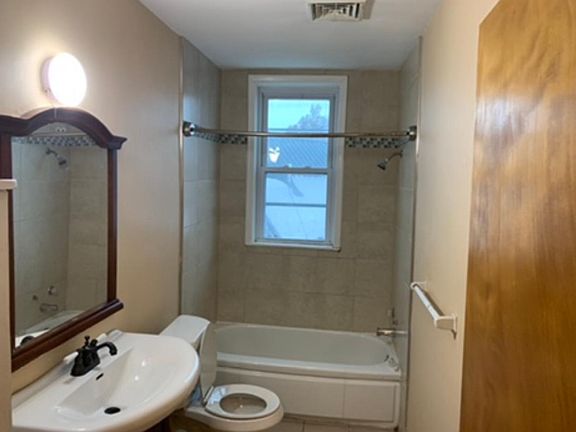 5th image of 380 Rhode Island St Floor 3