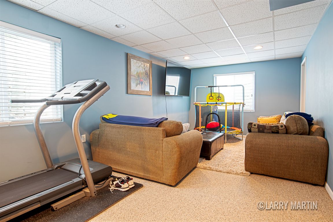 next background image