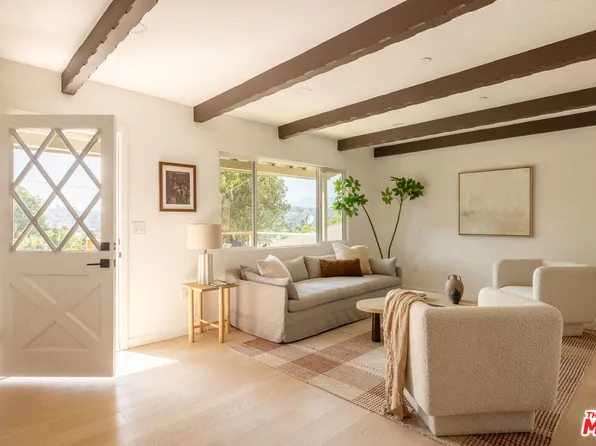 1336 Armadale Ave, Los Angeles, CA 90042