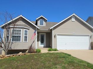 128 Fenton Xing, Fenton, MO 63026