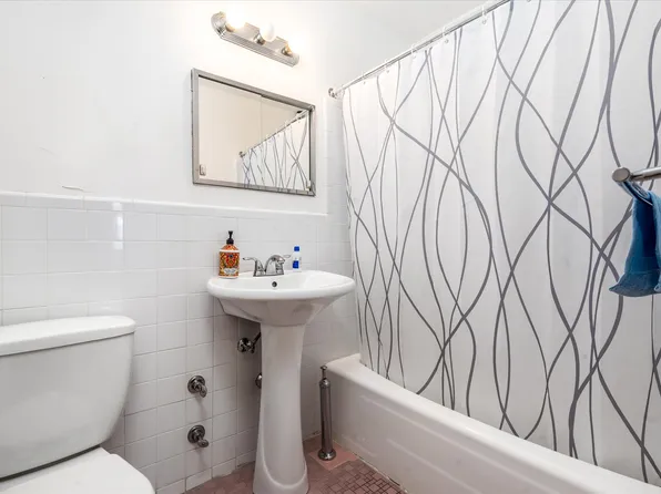 60-11 Broadway image 6 of 16