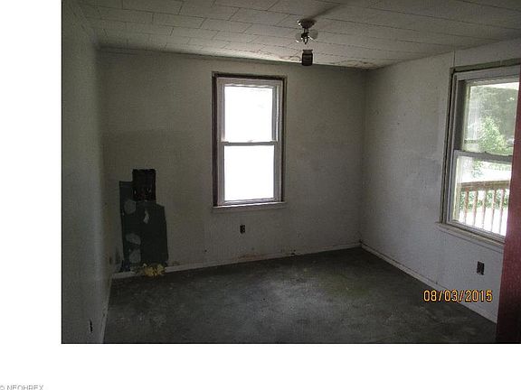 5th image of 12558 Jackson Dr