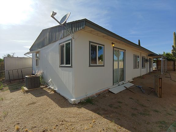 3rd image of 9239 E Enid Ave