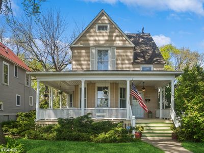 1022 Elmwood Ave, Evanston, IL, 60202