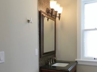 4951 W School St, Chicago, IL 60641