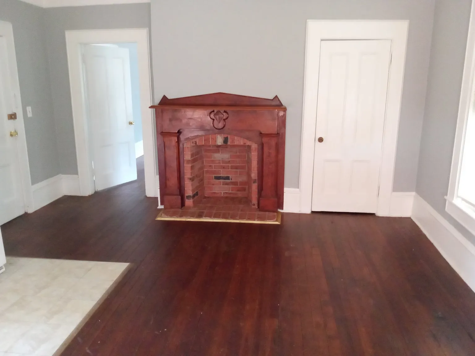 1 bed, 1000 sqft, $1,100 — Photo 2