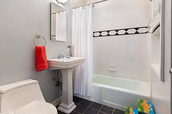 Sold by Douglas Elliman | media 4