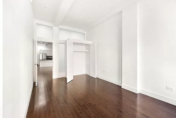 Rented by Compass | media 4